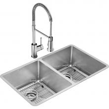 Elkay ECTRU31179TFC - 18 Gauge Stainless Steel 31.5'' x 18.5'' x 9'' 50/50 Double Bowl Und