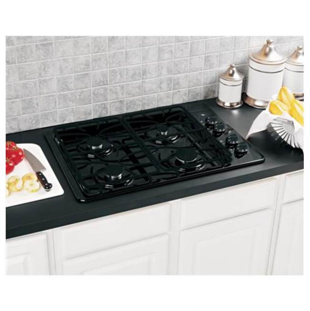 GE&#xae; 30&apos;&apos; Built-In Gas